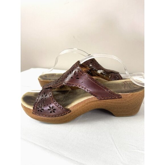 Dansko Sapphire Brown Leather Laser Cut Wedge 8.5 Sandals Comfort Boho Artisanal - Picture 8 of 16